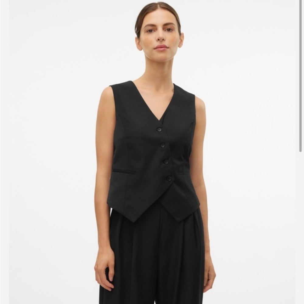 H&M Black Asymmetrical Button Front Vest Top Size Extra Large